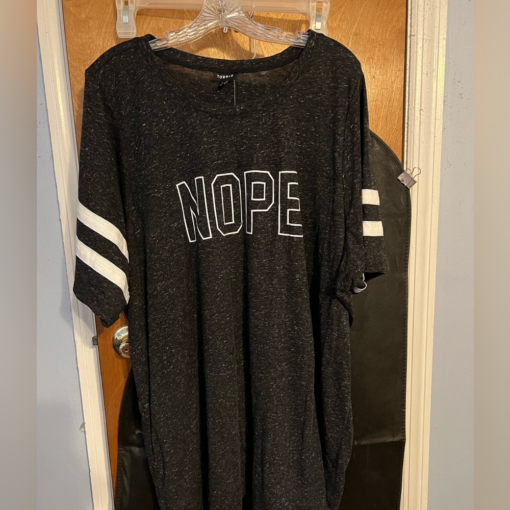 Black and white nope tshirt.